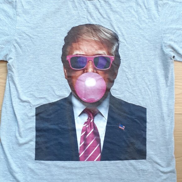 Trump Pink Bubble Gum and Sunglasses - New Men's Large Heather Grey T-Shirt - Picture 2 of 4